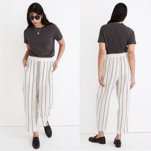 Madewell Lightspun Cotton Pull-On Balloon Pants
Size Small